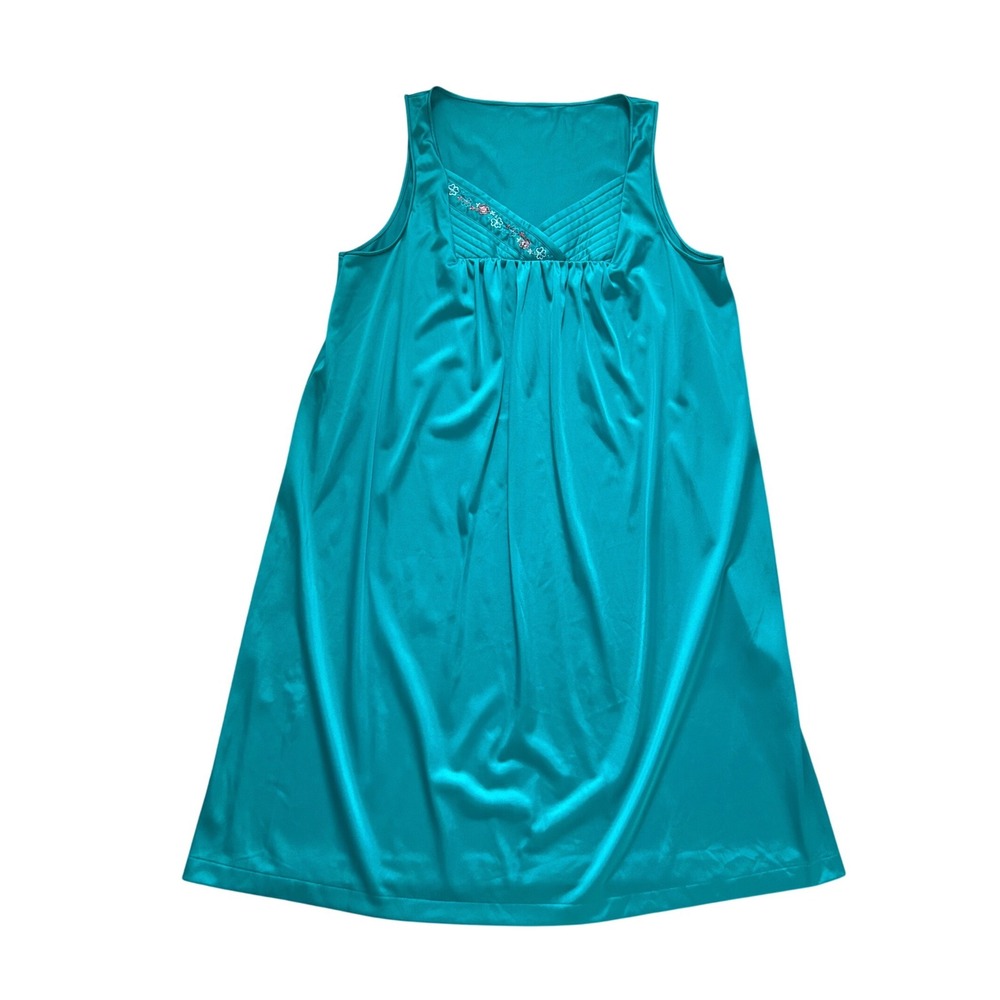 Vintage Teal Blue Floral Embroidered Pintuck traditional Night Gown Chemise L